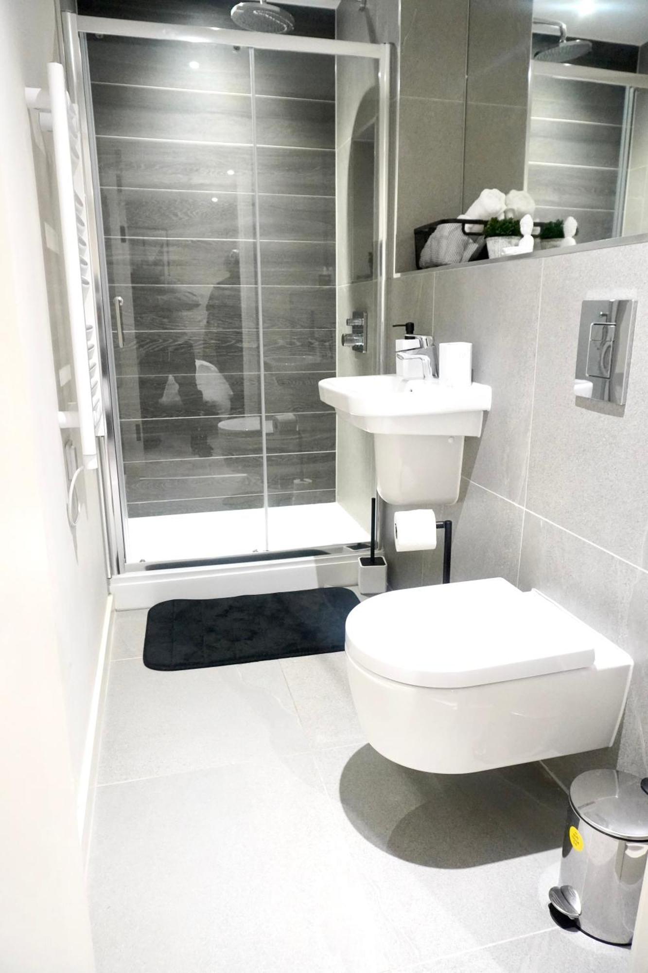 Central Manchester Luxury 2 Bed Apartment With Balcony Εξωτερικό φωτογραφία